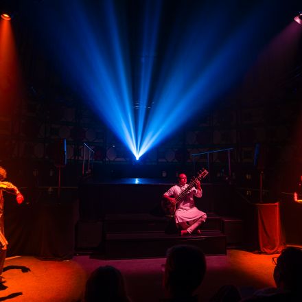 VISION - Flamenco meets India I Yenidze Theater Produktion I Foto: Frank Bienewald